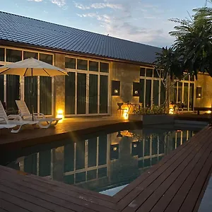 Arch Cenang Hotel